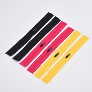 Vente en gros Spot 3 #   5 #   Fermeture éclair en nylon à extrémité fermée, fermeture éclair invisible pour pantalons, vêtements, poches, petits sacs - Product Image 2