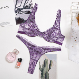 Soutien-gorge tricoté sans couture pour femme avec bretelles réglables et fermeture, lingerie douce non tissée blanche - Product Image 4