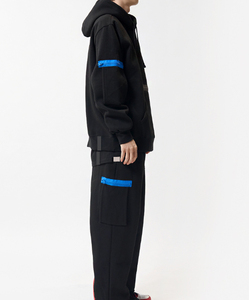 Sweat-shirt à capuche noir pour homme, coupe oversize, en coton French Terry, avec poche, style décontracté pour l'automne, logo sur la manche gauche - Product Image 3