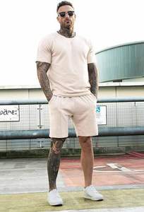 Ensemble décontracté 2 pièces homme/unisexe en coton respirant avec blocs de couleur et marque personnalisée – Collection Été 2025 - Product Image 2