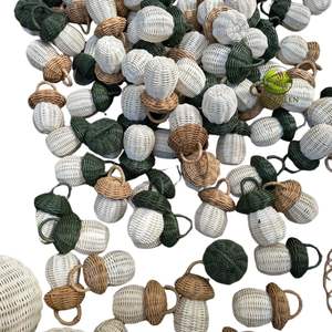 Ensemble de hochets pour bébé en rotin naturel, tissé à la main, clochette en osier, jouet de développement sensoriel, panier cadeau pour nouveau-né - Product Image 1