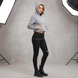Sudadera Corta Personalizada para Mujer, Estampada en Gris para Otoño, con Detalle de Orejas, Transpirable, Forrada, de Algodón Suave, Estilo Urbano - Product Image 2