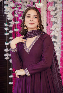 Embroidered Work Women Traditional <b>Kurta</b> Pant Dupatta Set <b>Indian</b> Ethnic Wear Regular Fit Casual Party Wear Set for Wedding - Product Image 5