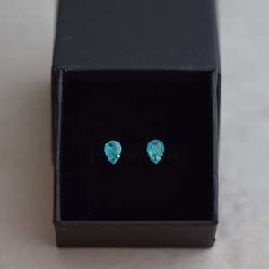 ต่างหูพลอยพาราอิบาทัวร์มาลีนสีน้ำเงินทรงหยดน้ำ ต่างหูเงินสำหรับผู้หญิง ของขวัญวันเกิด - Product Image 1