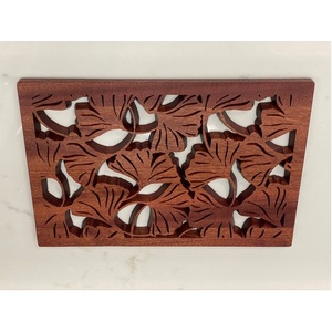 Sous-plat en bois sculpté sur mesure, motif feuille de Ginkgo antique, résistant à la chaleur, support pour plat chaud, décoration de table à manger, dessous de plat - Product Image 1