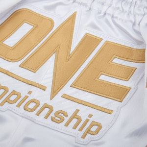 Shorts MMA blancs unisexes, vêtements d'entraînement de arts martiaux mixtes, logo sur le devant, polyester à séchage rapide, shorts de Muay Thai pour hommes - Product Image 5