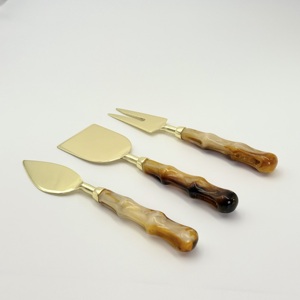 Producto de Moda: Juego de Queso Dorado Metálico con Mango de Resina Negra para Mesa de Desayuno, Juego de Espátulas para Queso y Mantequilla - Product Image 4