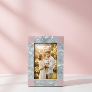 FAIZA CRAFT Cadre photo en résine fait main au design unique, impression UV, montage mural, orientation horizontale - Luxe moderne indien - Product Image 2