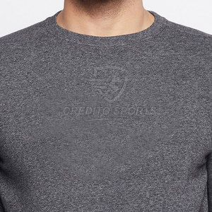 Conjunto Deportivo de Tela de Alta Calidad para un Estilo de Vida Activo, Transpirable, Flexible y Cómodo, Hecho a Medida - Product Image 6