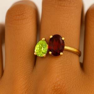 Anillo de Moda Cristiano con Peridoto de 8x10mm, Corte Facetado, Engaste de Garras, Chapado en Oro de 14K, Latón, Joyería al por Mayor, Nueva Llegada - Product Image 4