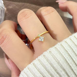 Anillos de Joyería Minimalistas de Moda, Chapados en Oro de 14K, Anillo de Compromiso con Diamante Cultivado en Laboratorio, Corte Princesa Simple, Anillo de Promesa para Mujer - Product Image 2