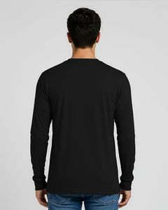 Camisa Esencial de Manga Larga Hecha con Hilo Resistente para Uso Diario, Cuello Redondo Clásico, Corte Regular Confiable - Product Image 1