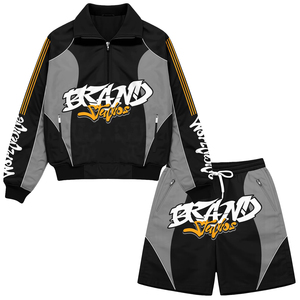 เสื้อแจ็คเก็ตซิปผ้าซาตินทอเนื้อแน่นทันสมัยสำหรับผู้ชาย สวมใส่สบาย ระบายอากาศได้ดี ผลิตจากโพลีเอสเตอร์ กันลม รับผลิตแบบ OEM ODM พร้อมปักโลโก้ สไตล์ฮิปฮอป สตรีทแวร์ - Product Image 1