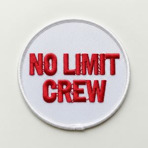 Patchs thermocollants personnalisés pour vêtements, badges brodés à la machine de haute qualité pour chaussures, appliques à coudre pour sweats à capuche et sacs en toile - Product Image 6