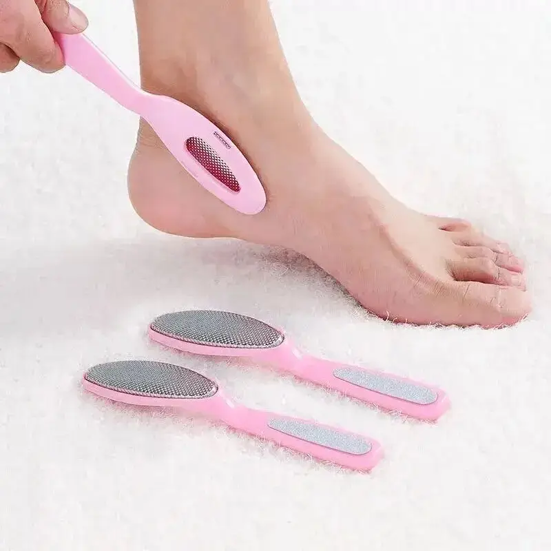 Metal Foot Scrubber for Pedicure and Dead Skin Removal - Callus Remover and Shaver for Feet - Professional Rasp for Foot Care