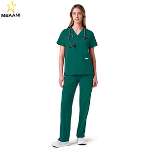 ชุดสครับ 6 กระเป๋าสำหรับผู้หญิง Ultra LAST Essential Performance – ผ้าสเตรช 4 ทิศทาง, เอวปรับได้, เสื้อและกางเกง - Product Image 1