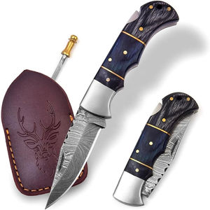 Cuchillo de bolsillo personalizado hecho a mano con hoja de acero de Damasco, mango de madera y funda de cuero fino, cuchillo para acampar, cuchillo de pesca - Product Image 1