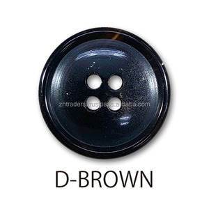 กระดุมหนังสำหรับตกแต่งเสื้อโค้ทหนังเงา4รูหลายสีรูปทรงไม่เหมือนใครเสื้อผ้าหรูหรากระดุมควายธรรมชาติจากอินเดีย - Product Image 4