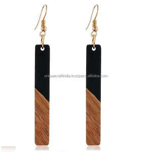 Pendientes de Resina de Moda 2025 para Mujer, Accesorios Elegantes y Modernos con Diseños Únicos - Product Image 3