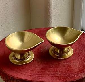 Lampe à huile moderne en laiton, petite, pour Diya, Akhand Jyoti, Puja, décoration intérieure, cadeau de retour - Product Image 4