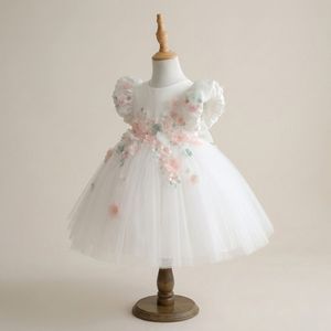 Vestido de niña de las flores Dreamy Artisan de satén color marfil, hecho a mano con apliques 3D de flores rosas, mangas abullonadas y tul, ideal para cumpleaños de princesa. - Product Image 1