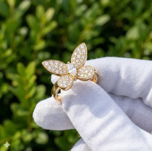 Anillo de Mariposa con Diamante Marquise Cultivado en Laboratorio Sparkledge Creation Luxury E VVS2, Chapado en Oro, Engaste Pavé, Anillo Elegante con Diseño Natural - Product Image 1
