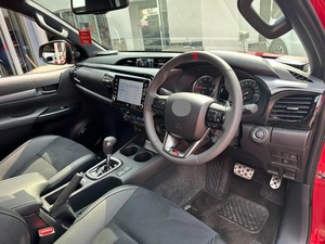 Used & New Japan Hilux Hilux 2023 Red Pickup Truck 4x4 Automatic Leather Seats LED Headlights R18 Tires Rear <b>Camera</b> Euro VI - Product Image 2
