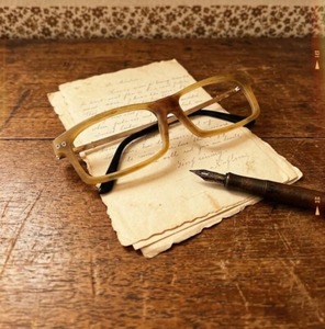 Buffalo Horn Round Glasses <b>Eyeglasses</b> <b>Frames</b> for Women And Men Handmade Thick Curved Sunglasses Buffalo Horn Glasses <b>Frames</b> - Product Image 1