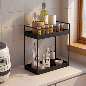 Estante de Especias de Metal Negro de Dos Niveles con Logotipo Personalizado, Diseño Moderno y Sostenible Hecho a Mano para la Encimera de la Cocina - Product Image 1