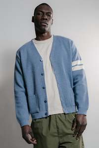 Men's Cotton Knit V-neck <b>Cardigan</b> <b>Sweater</b> Casual Long Sleeve Button Breathable Soft Comfortable Autumn OEM ODM Wholesale - Product Image 2
