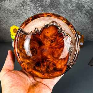 Cuenco Decorativo de Madera de Ámbar Flameado y Resina Epoxi Transparente - Product Image 2