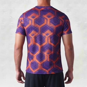 Camiseta ligera de alto rendimiento para hombre, transpirable, personalizada, de ajuste personalizado, estilo urbano. - Product Image 2