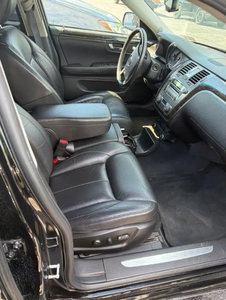 รถ Cadillac DTS ปี 2009 มือสองคุณภาพสูง มาใหม่ สภาพดี สะอาด พร้อมขาย - Product Image 4
