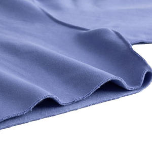 เสื้อฮู้ดดี้ลำลองแบบหนาสำหรับผู้ชาย ผ้าฝ้ายและโพลีเอสเตอร์อย่างดี ระบายอากาศได้ดี แห้งเร็ว มีโลโก้โฟม กระเป๋า 3 มิติ ใส่ได้ทั้งชายและหญิง เหมาะสำหรับฤดูหนาว - Product Image 3