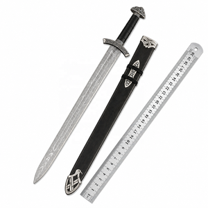 Espada Vikinga Negra de Damasco con Funda, Espada Medieval Hecha a Mano de los Hombres del Norte, Espada Nórdica, Regalo para Él - Product Image 1