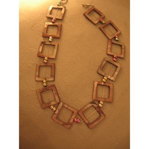 Collar con Colgante de Madera Ecológico de Lujo para Mujer, Artesanía en Bambú y Madera - Product Image 3