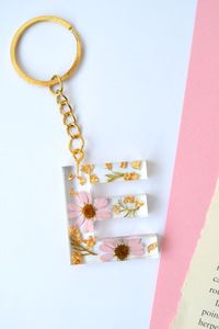 Colorful Resin Key Ring Featuring Fruit Slice Decoration Fun Handmade Accessory For Summer Fashion Trends - Product Image 5