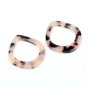 Modern Art Resin Earrings For Boutique Jewelry Transparent Resin Earrings With Real Flowers Inside Wholesale - Product Image 2