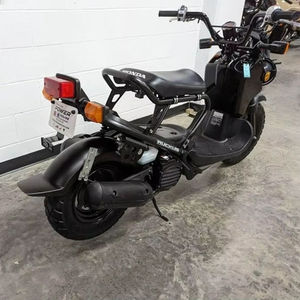 VENTAS RÁPIDAS PARA 2024 Motocicleta Scooter-Moped Ruckus - Product Image 3