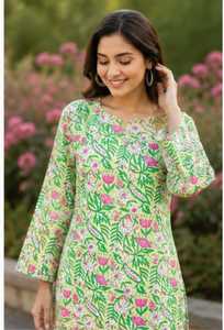 Haut court en coton pur imprimé floral indien à col halter pour femme, tunique décontractée d'été à motifs imprimés à la main, vêtement féminin - Product Image 6