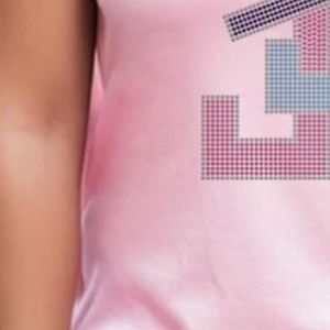 เสื้อยืดผู้หญิงสีชมพู แขนสั้น พิมพ์ลายกราฟิก ตัวอักษรประสานกัน คอกลม สวมใส่สบาย น้ำหนักเบา แฟชั่นลำลองสำหรับทุกวัน - Product Image 6