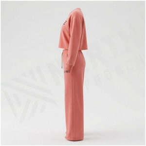 Conjunto Deportivo de 2 Piezas para Mujer, Sudadera de Cuello Redondo con Estampado Live Free y Pantalones con Cordón, Corte Holgado Informal para Otoño - Product Image 3