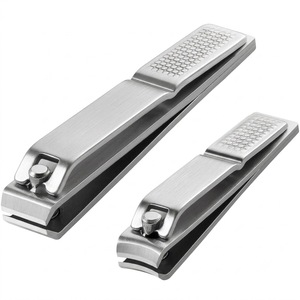 ชุดกรรไกรตัดเล็บ สแตนเลสสตีล สำหรับตัดเล็บมือและเล็บเท้า - Product Image 1