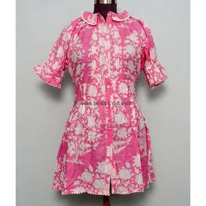 Vestido corto estilo mini para mujer, 100% algodón, informal, con mangas acampanadas, cuello redondo, estampado floral, ecológico, cintura natural - Product Image 4