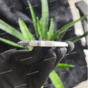 Colgante Personalizado con Letra en Plata 925 con Diamante Moissanite, Estilo Hip Hop, Colgante Único con Acabado Brillante - Product Image 3