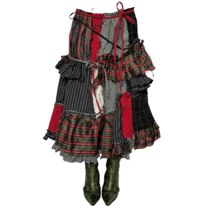 Falda vaquera estilo grunge, arte de retazos de mezclilla, moda subterránea, fábrica de Vietnam, MOQ 50 piezas - Product Image 4