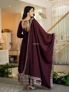 Robe Anarkali en soie romaine lourde avec dupatta, longueur ras du sol, tenue de mariage traditionnelle indienne et pakistanaise pour femmes - Product Image 4