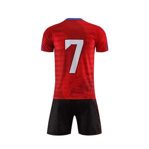 Conjunto deportivo de fútbol personalizado para hombre, rojo y negro, uniforme de fútbol transpirable de secado rápido - Product Image 3