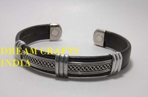 Pulsera de cuero Pu para hombre, nuevas artesanías, pulsera de Metal múltiple y polipiel, brazalete de moda ajustable de alta calidad tejido - Product Image 2