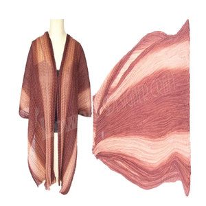 ไอเดียผ้าพันคอทูโทนสีสันสร้างสรรค์พร้อมลายพิมพ์ผ้าไหมสุดหรูและงานศิลปะวาดลายด้วยมือบนผ้าไหม - Product Image 4